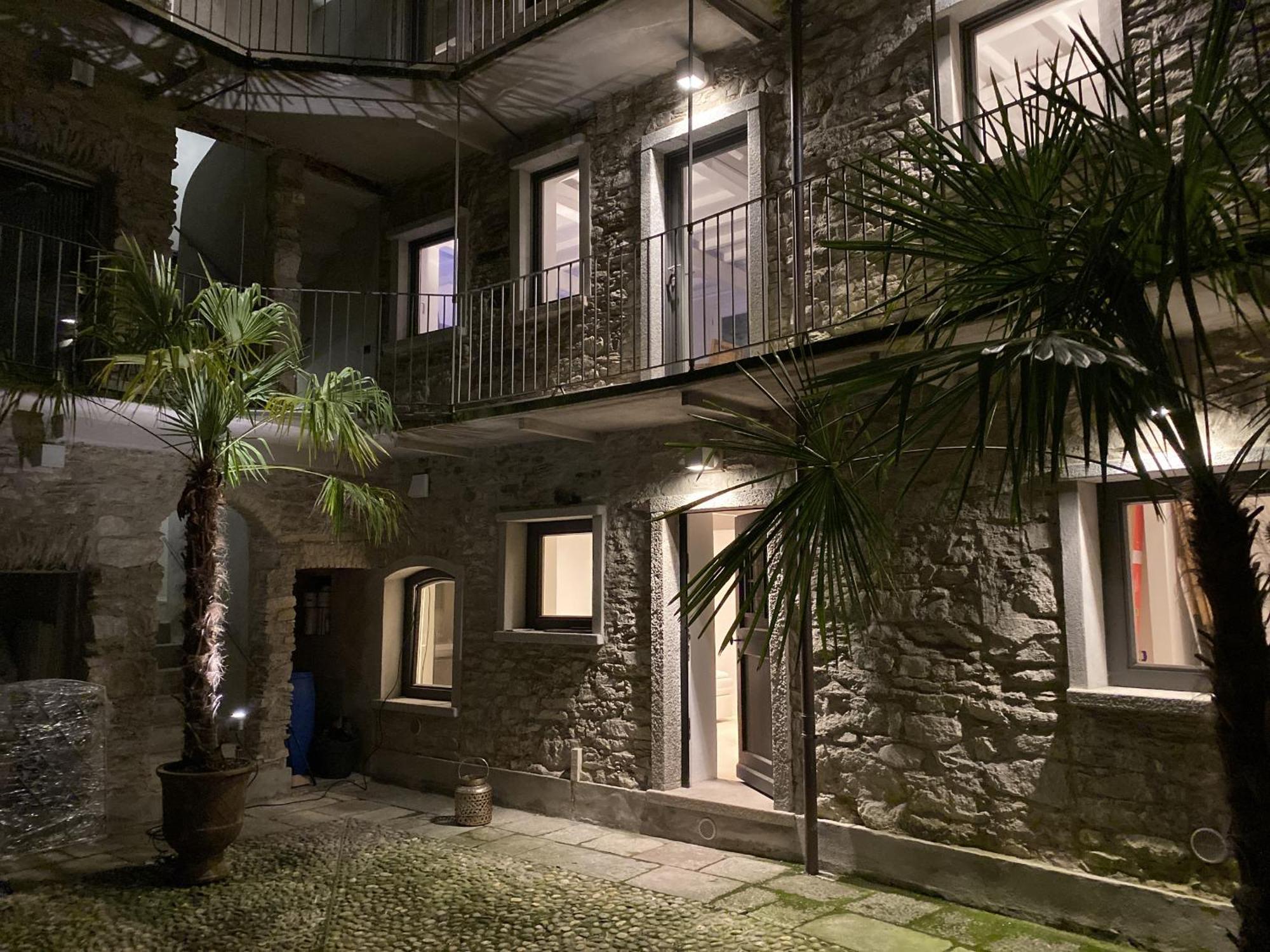Boutique Stone House Vedasco * Stresa